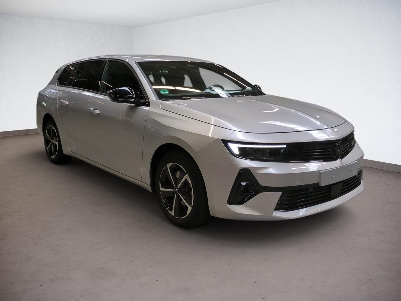 Opel Astra Sports Tourer 1.2 GS