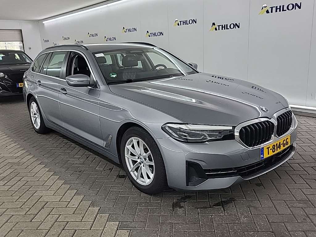 BMW 5 Series Touring 520i Business