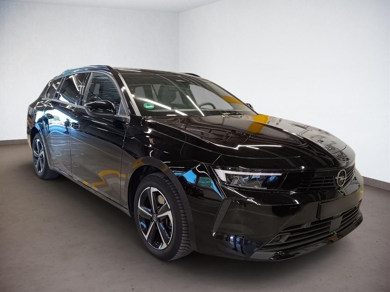 Opel Astra Sports Tourer 1.2 Edition
