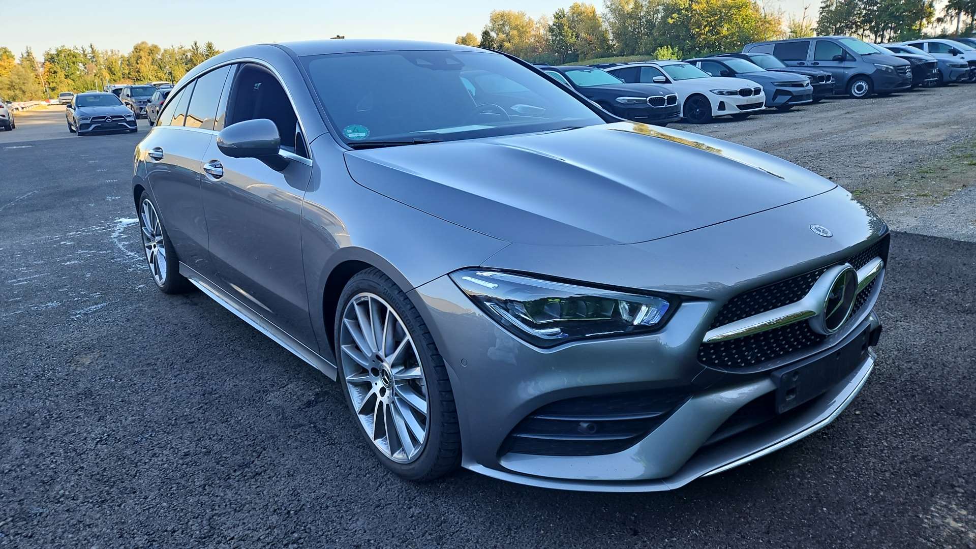 Mercedes-Benz CLA Shooting Brake 220d AMG Line