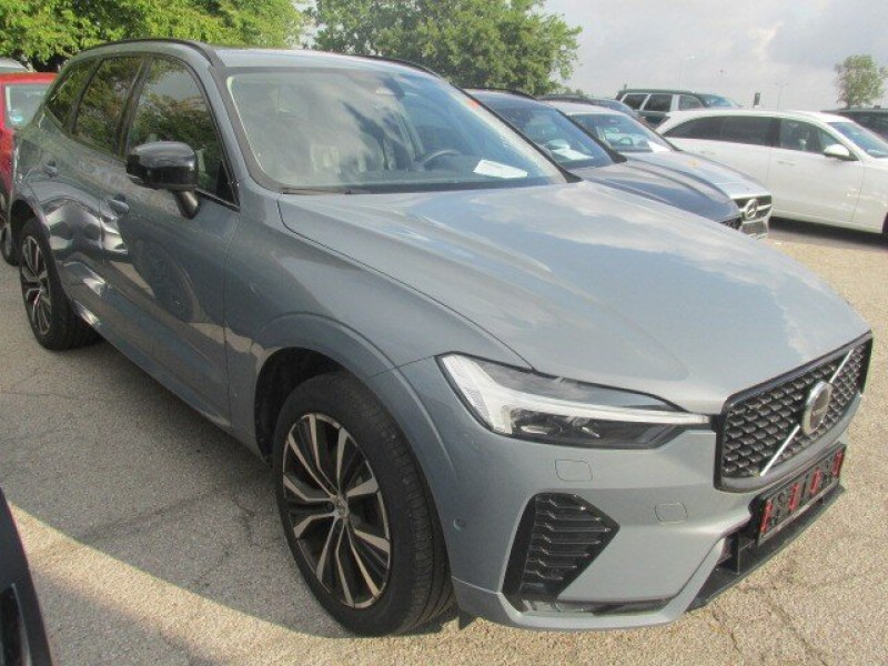 Volvo XC60 B5 Ultimate Dark