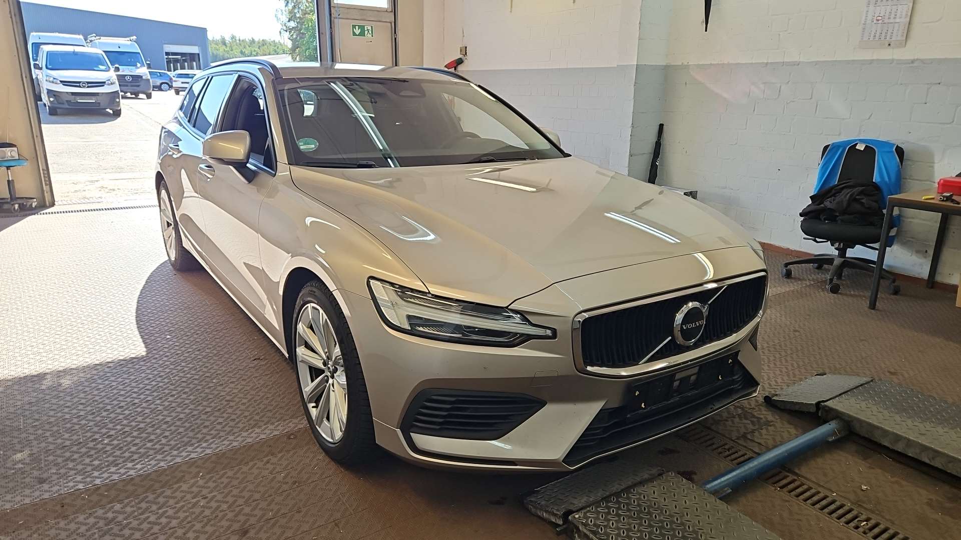 Volvo V60 T6 Core