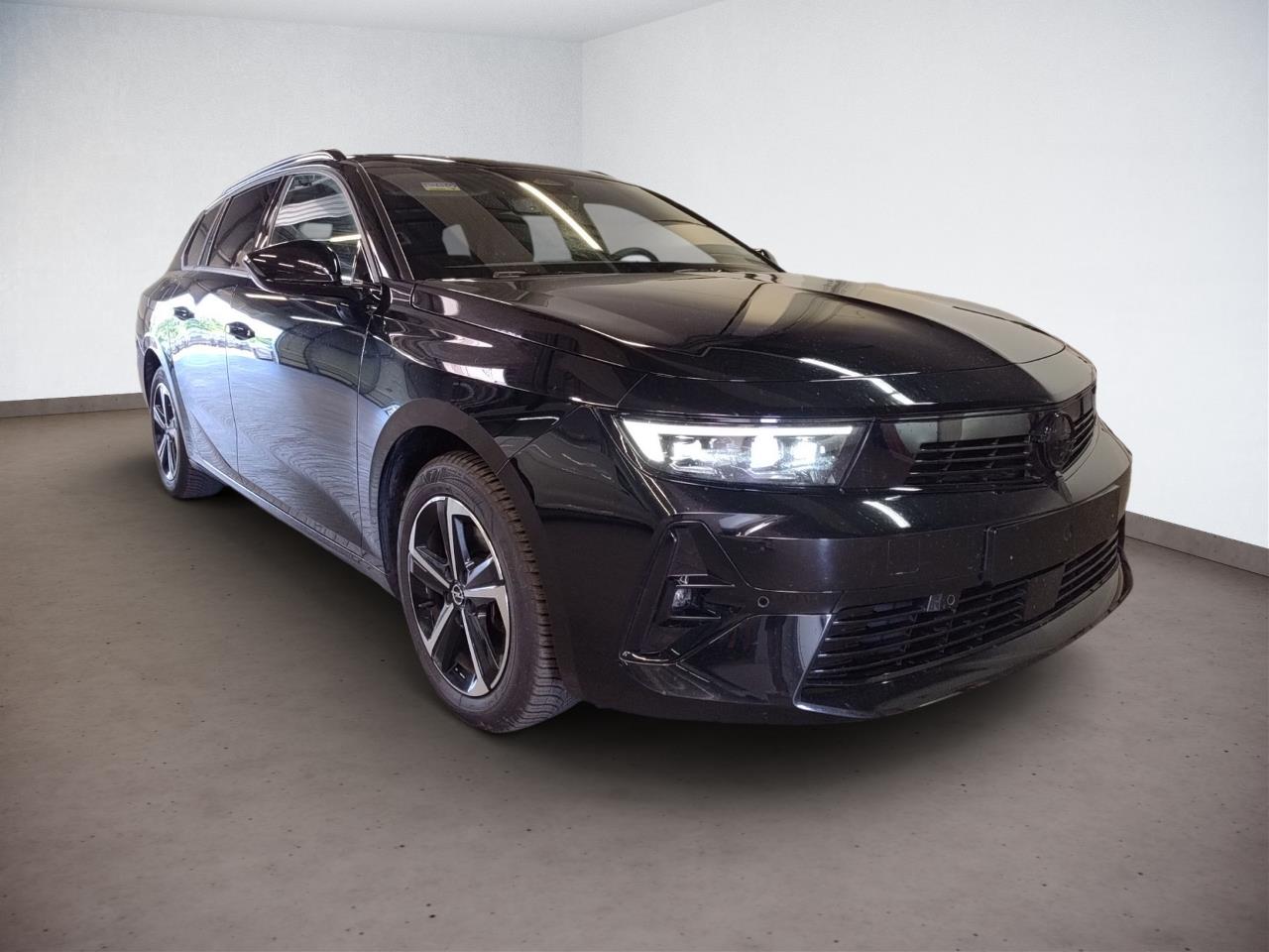 Opel Astra Sports Tourer 1.2 GS