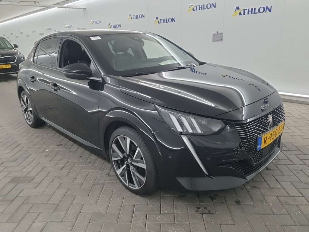Peugeot 208 1.2i GT