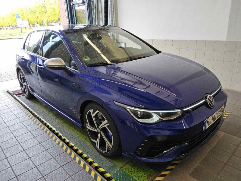 Volkswagen Golf 2.0 TSI