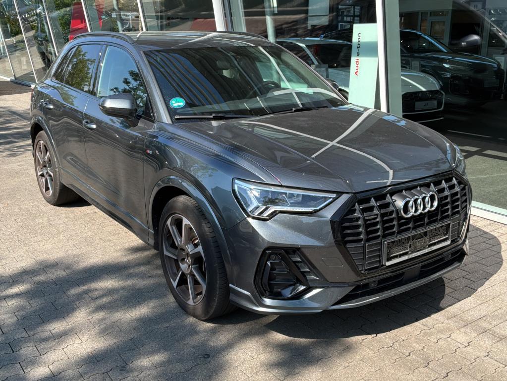 Audi Q3 40 TDI S Line