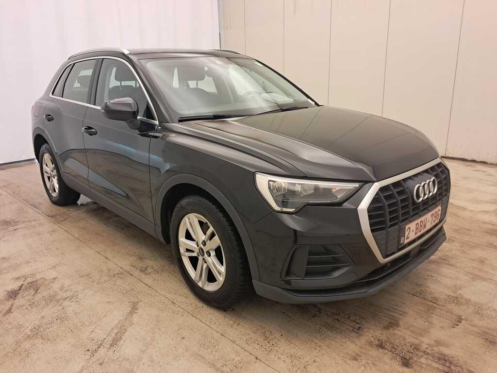 Audi Q3 35 TDI Attraction