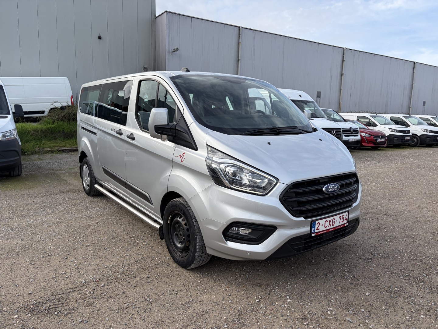 Ford Tourneo Custom L2H1 2.0 Tdci Trend