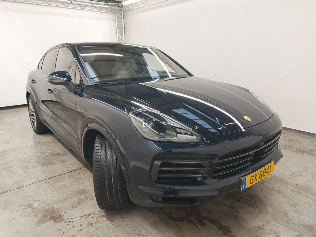 Porsche Cayenne Coupé 3.0i Platinum Edition
