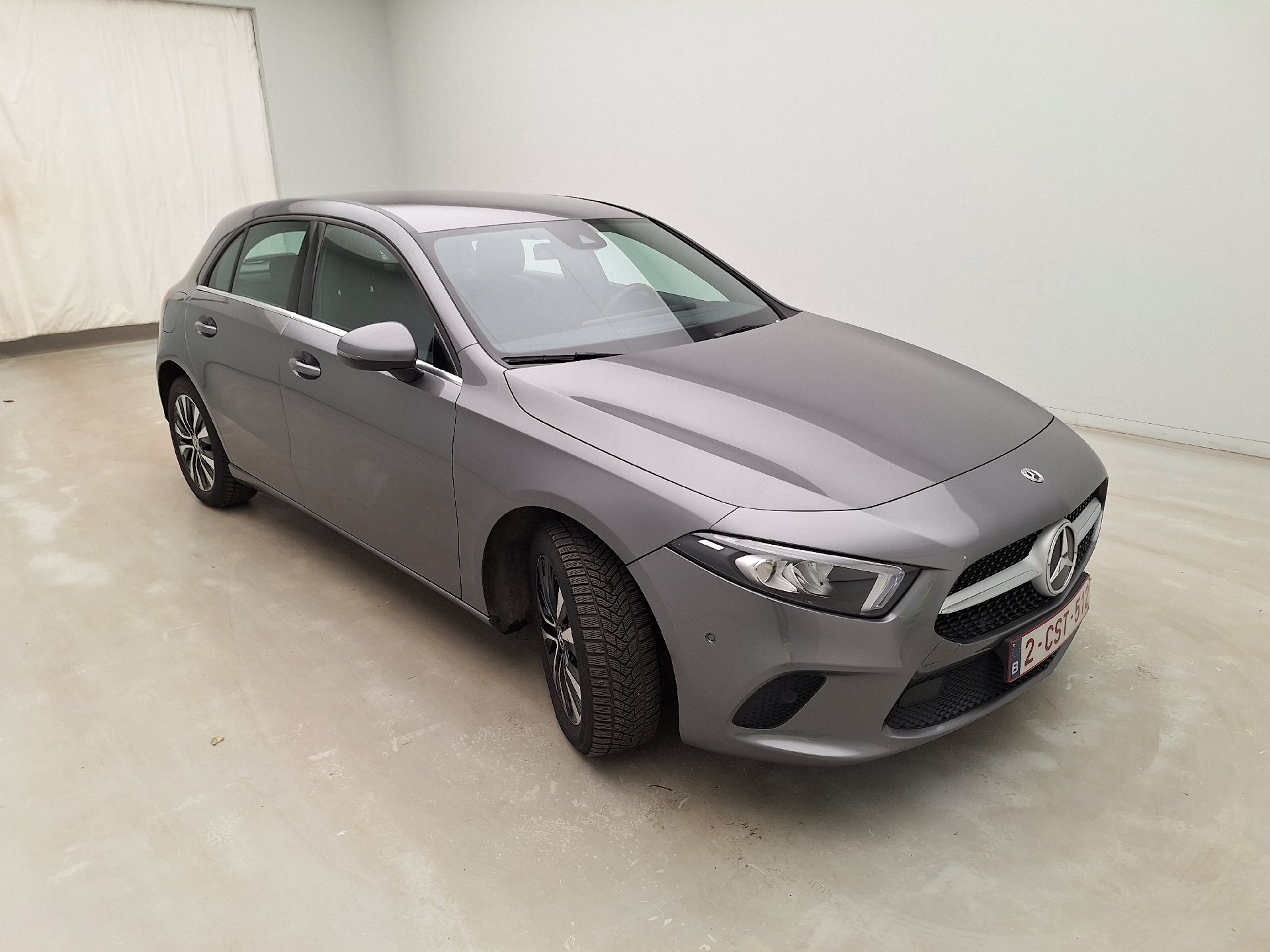 Mercedes-Benz A 250e Business Line