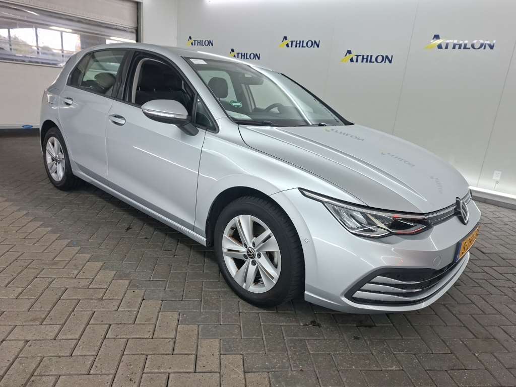 Volkswagen Golf 1.0 eTSI Life