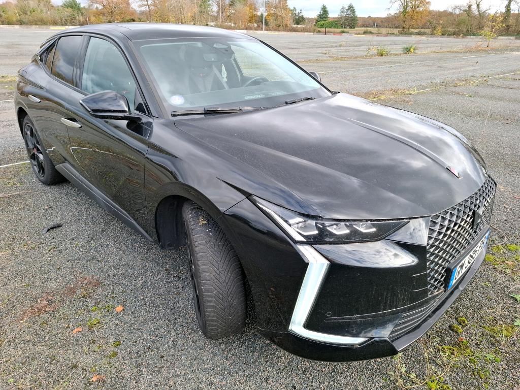 DS 4 Performance Line +
