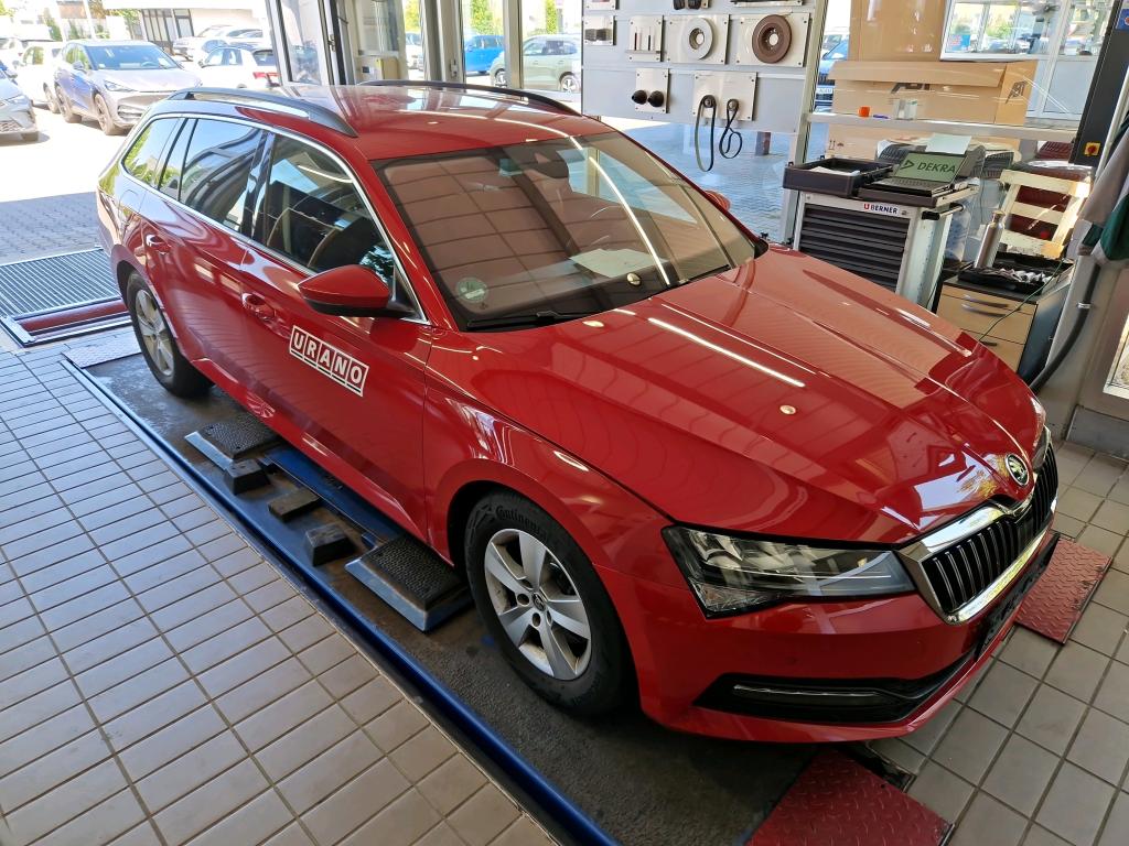 Škoda Superb Combi 1.5 TSI Ambition