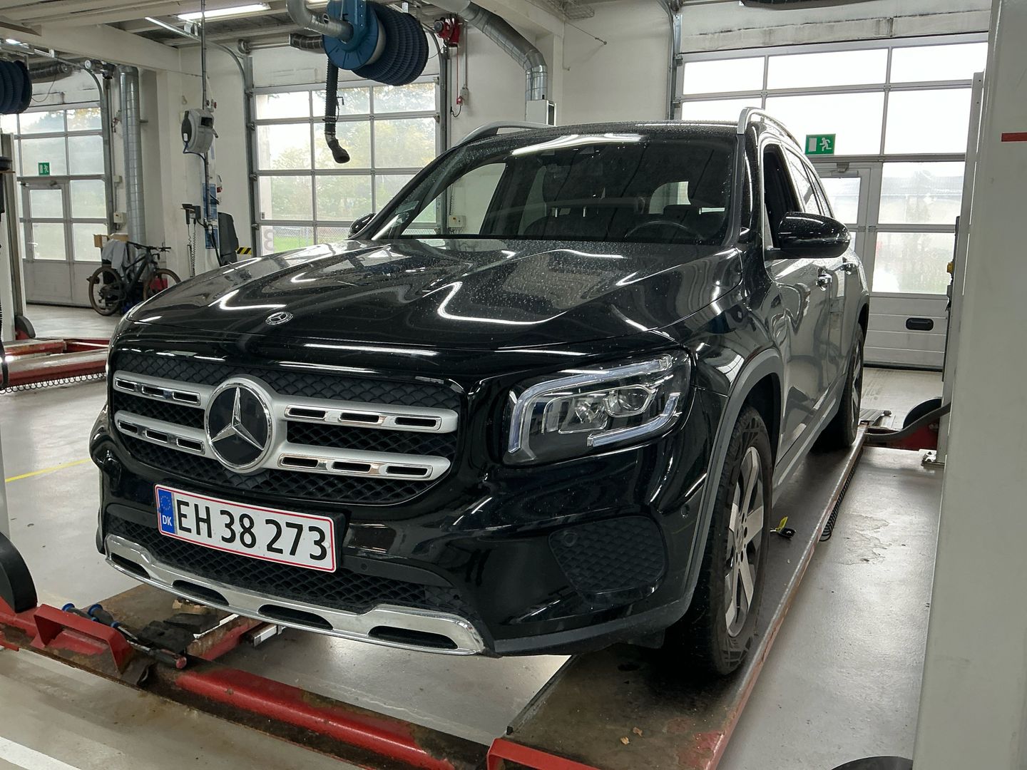 Mercedes-Benz GLB-Class Business