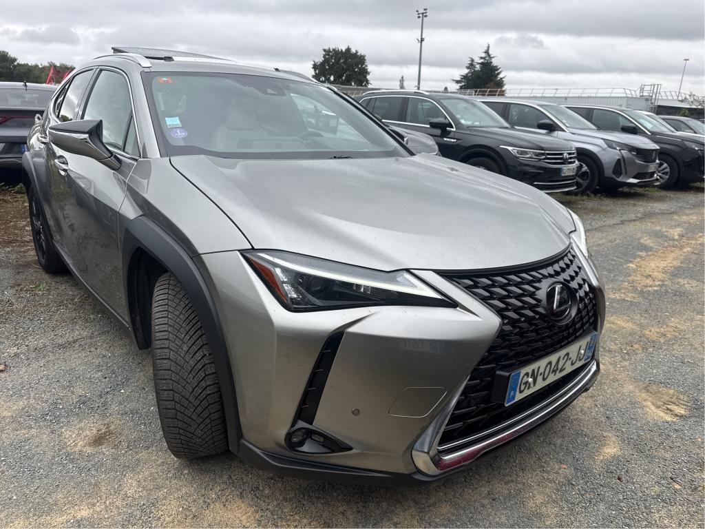 Lexus UX 250h Luxe