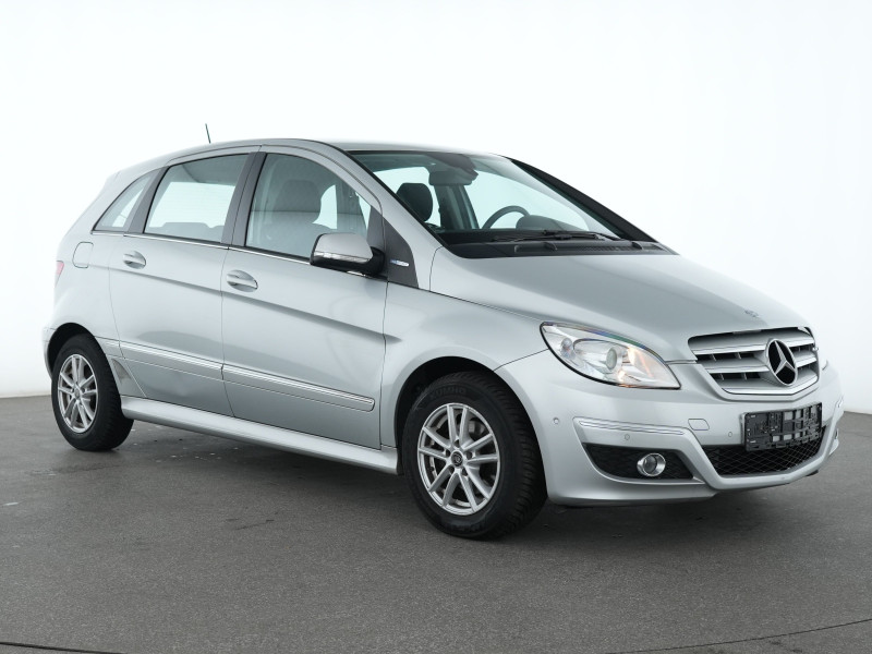 Mercedes-Benz B 160