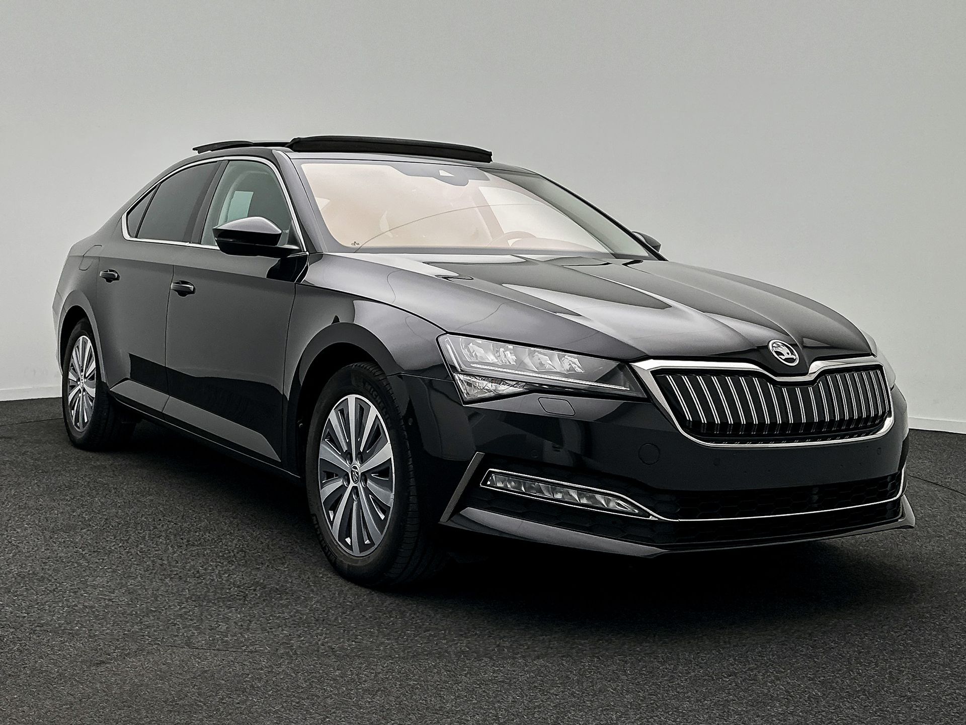 Škoda Superb 1.4 TSI Clever