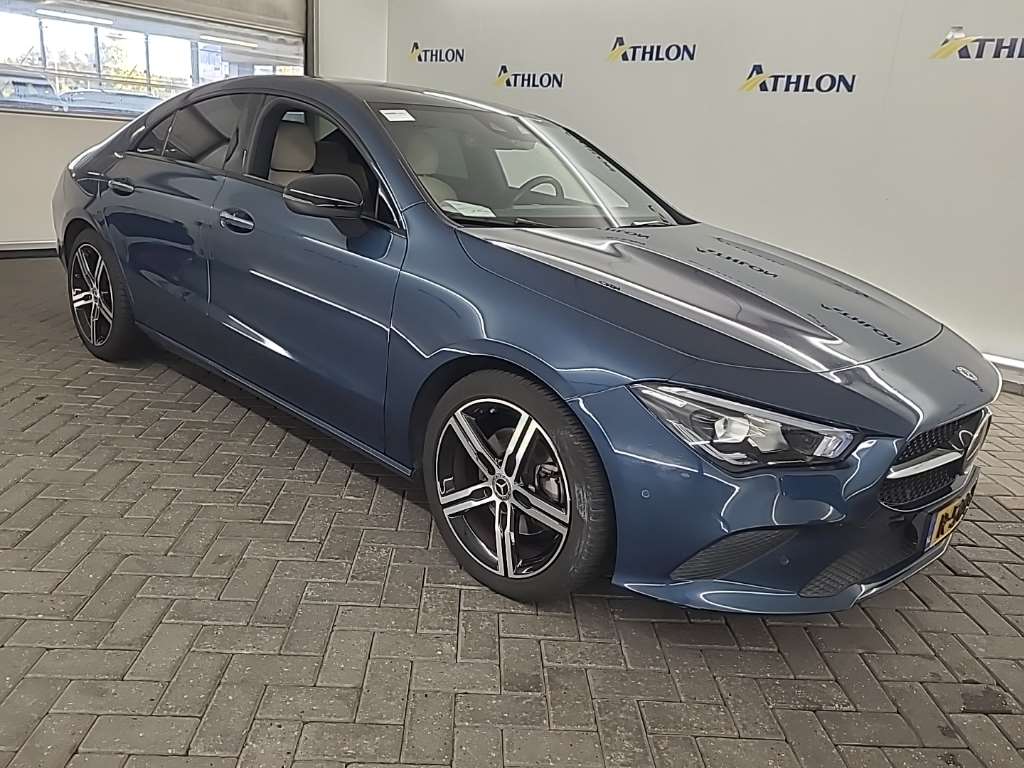 Mercedes-Benz CLA 200 Luxury