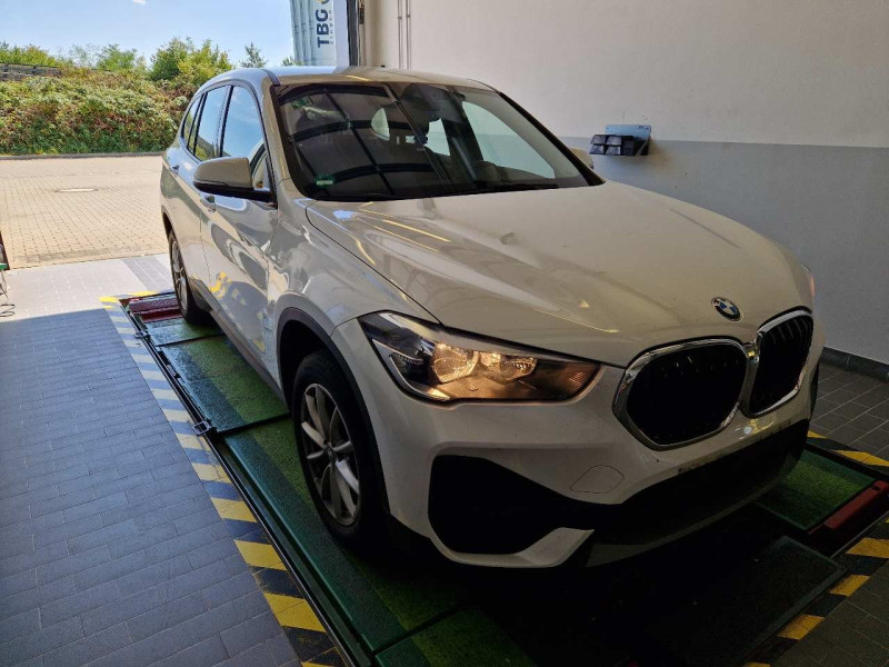BMW X1 18i