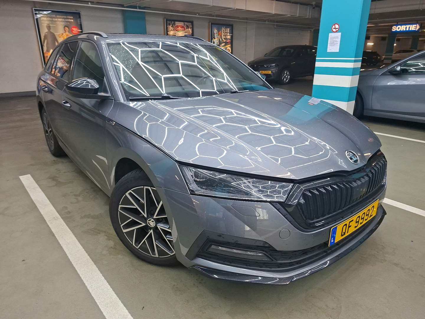 Škoda Octavia Combi 2.0 TDI Sportline