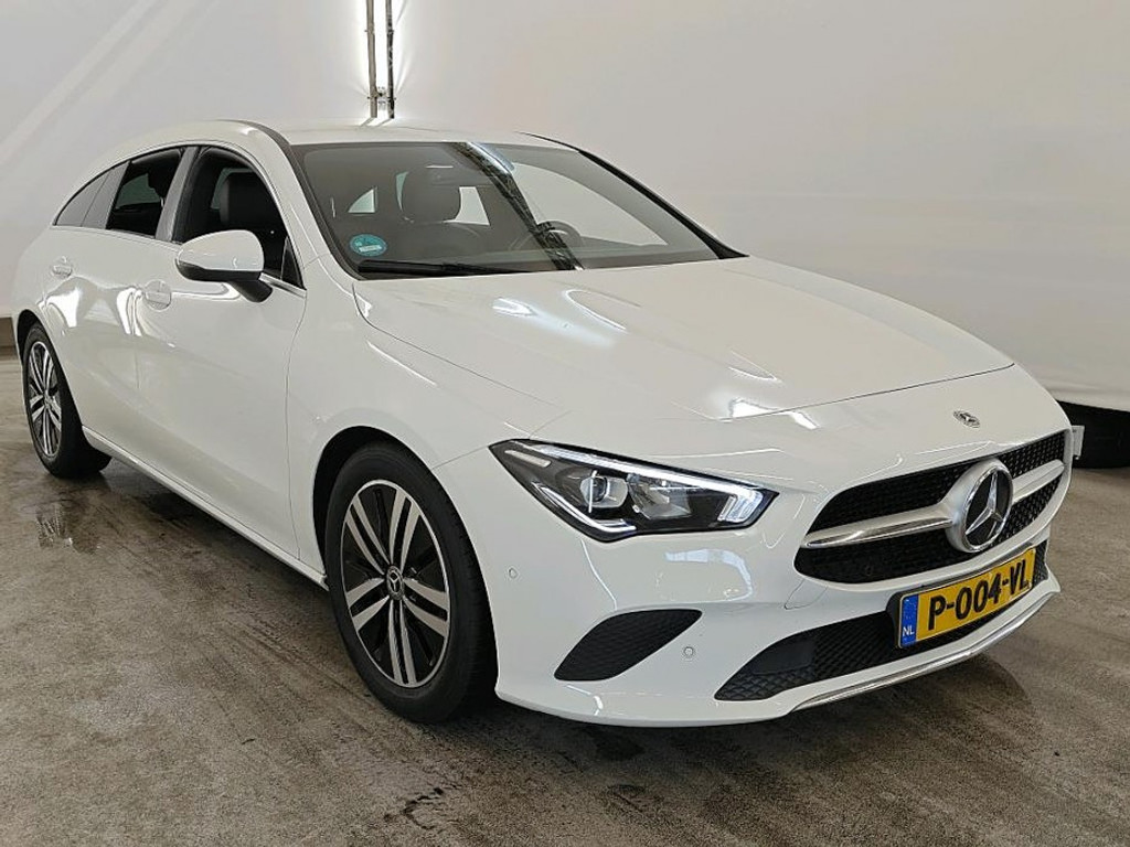 Mercedes-Benz CLA Shooting Brake 180 Business Solution