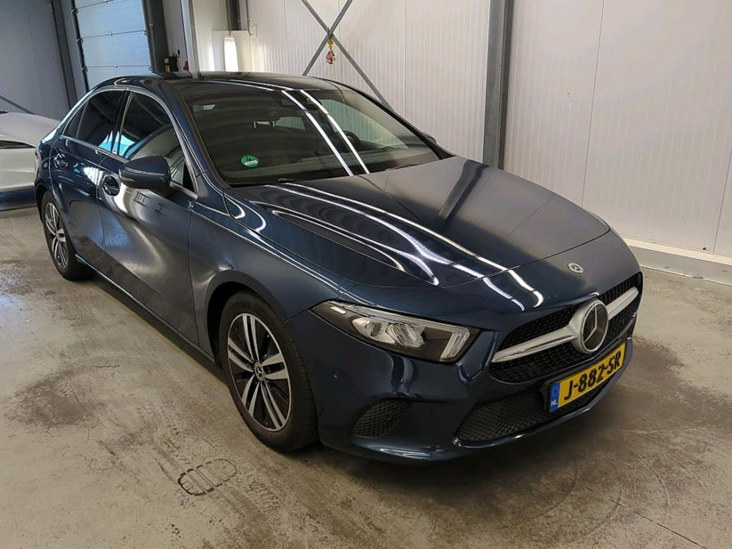 Mercedes-Benz A 200 Business Solution