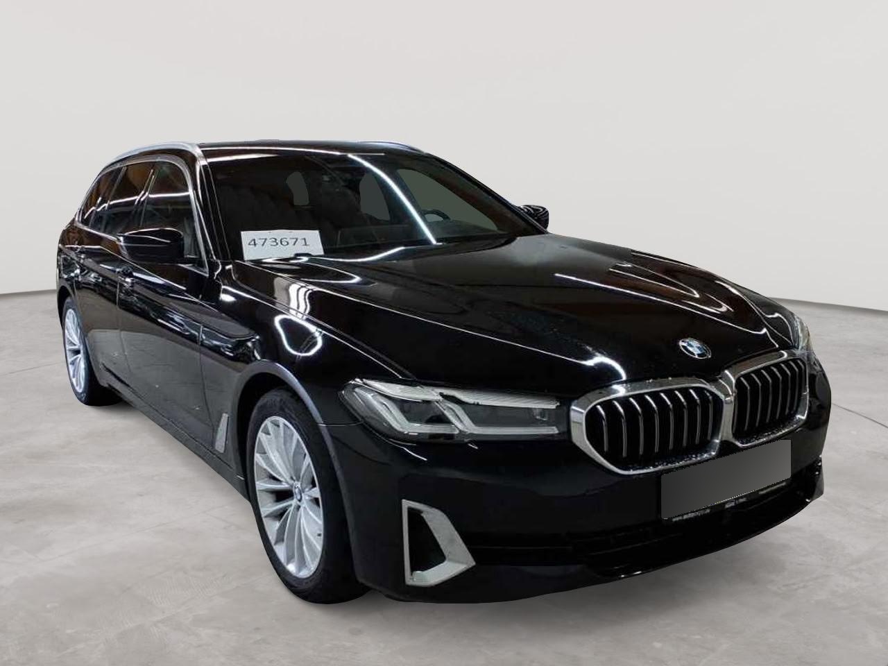 BMW 5 Series Touring 520i