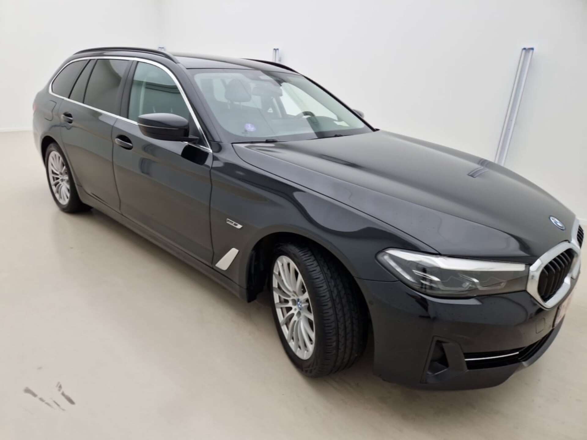 BMW 5 Series Touring 520