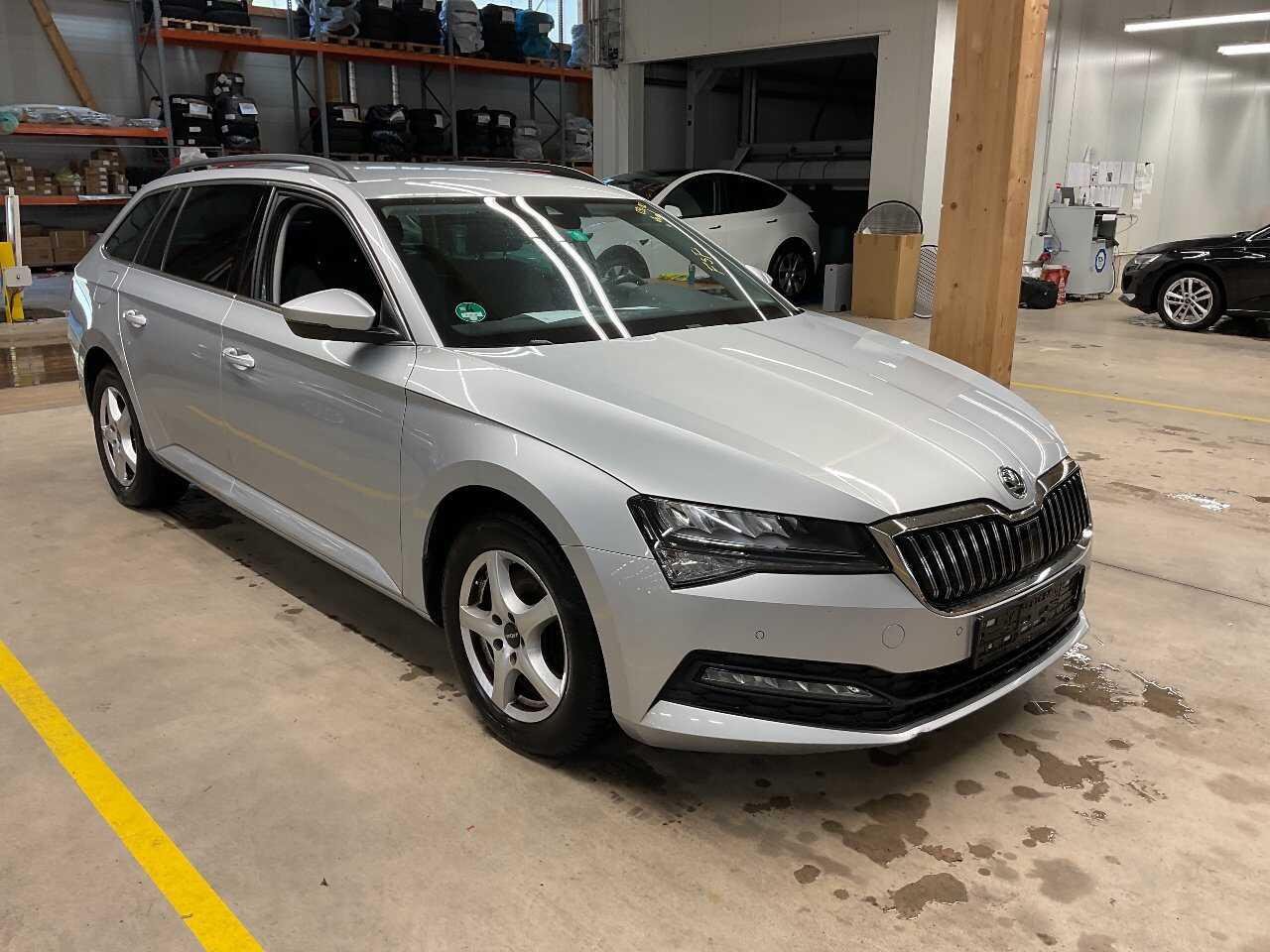 Škoda Superb Combi 2.0 TDI Ambition