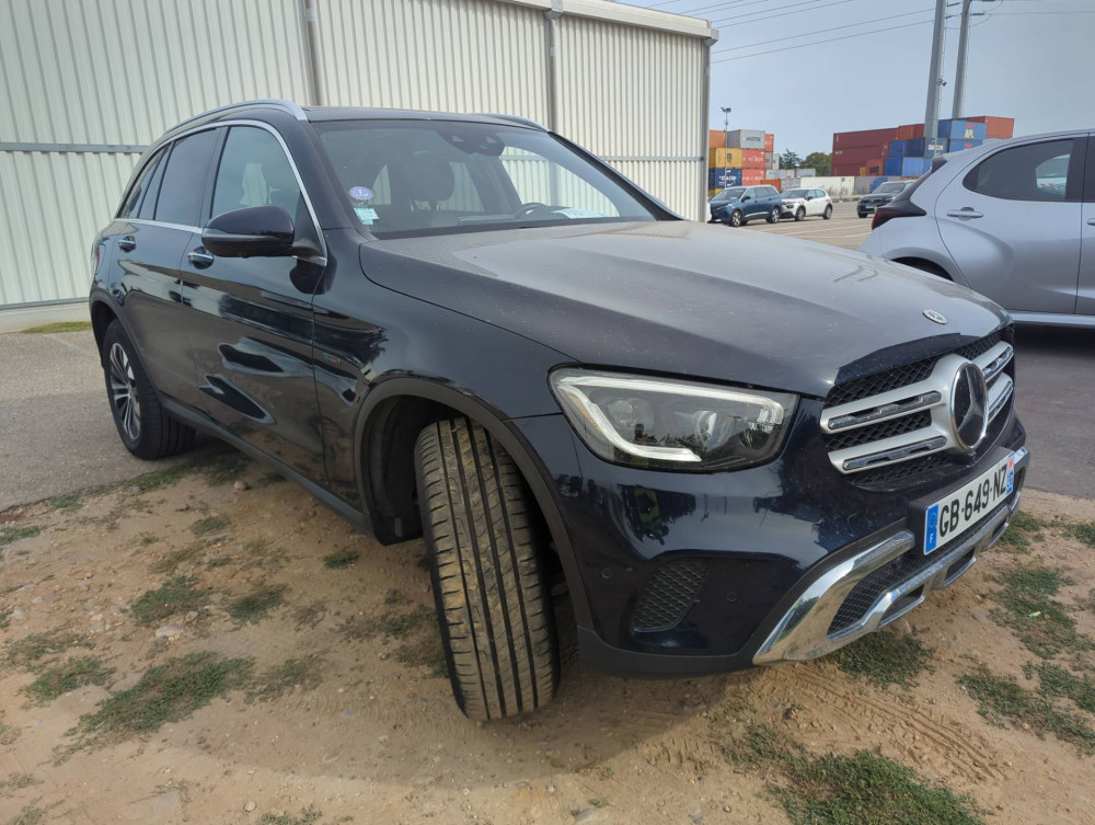 Mercedes-Benz GLC 300e Business Line
