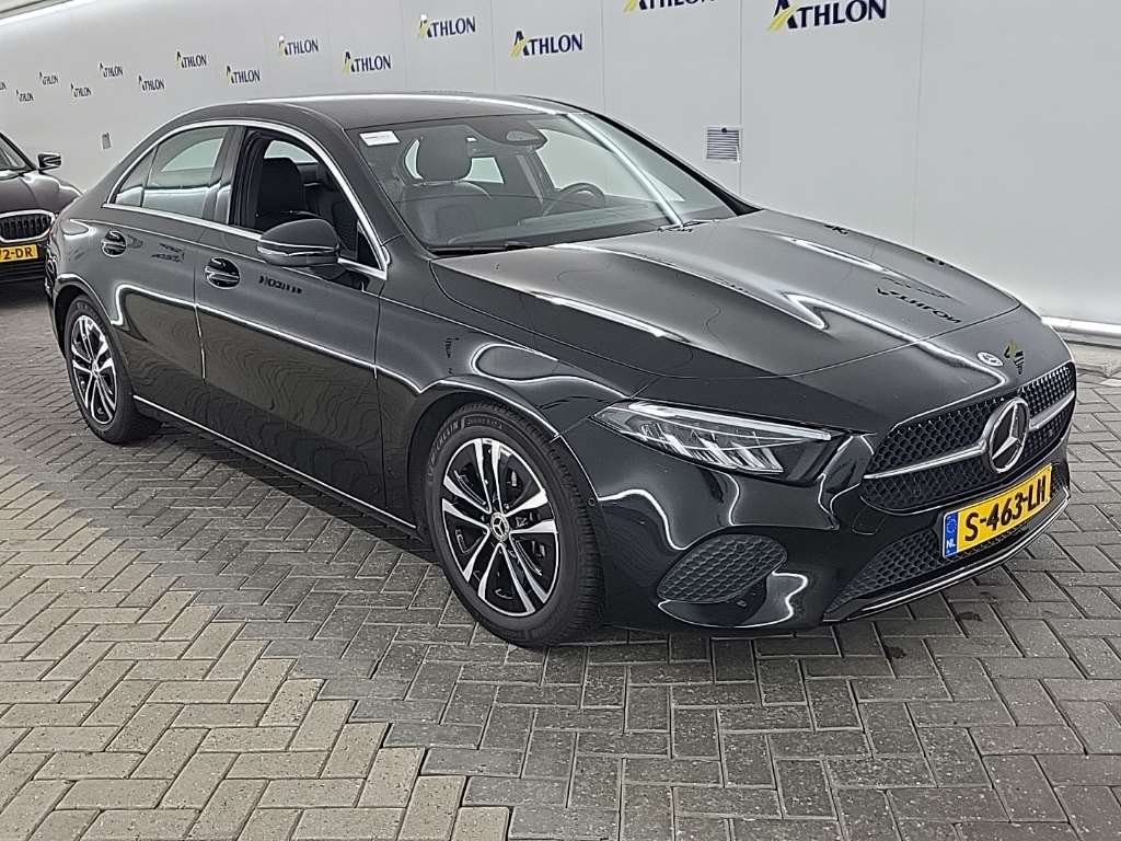 Mercedes-Benz A 180 Luxury Line
