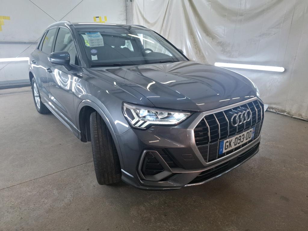 Audi Q3 45 TFSIe S Line