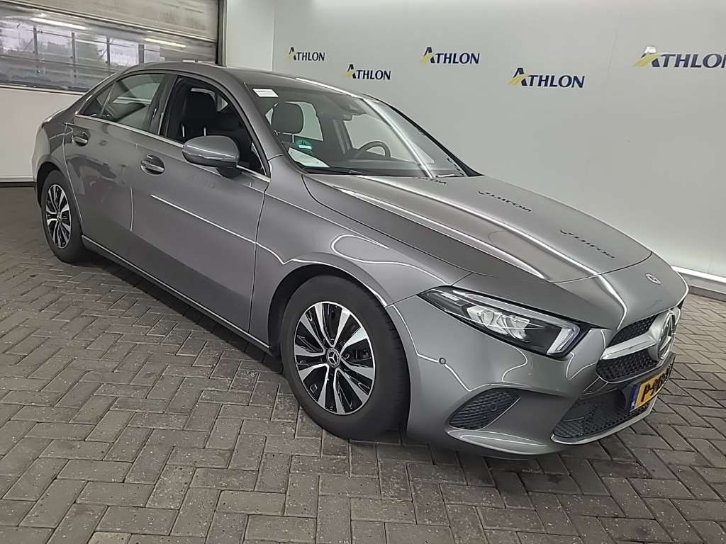 Mercedes-Benz A 180 Business Line