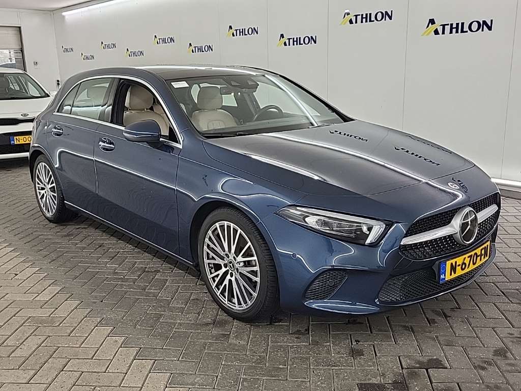 Mercedes-Benz A 200 Premium Plus