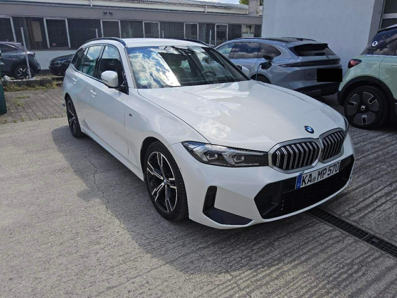 BMW 3 Series Touring 320d M Sport