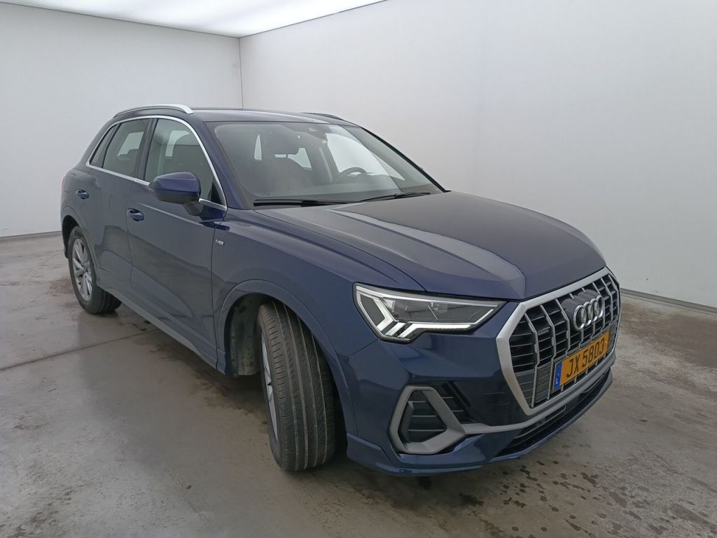 Audi Q3 40 TDI S Line