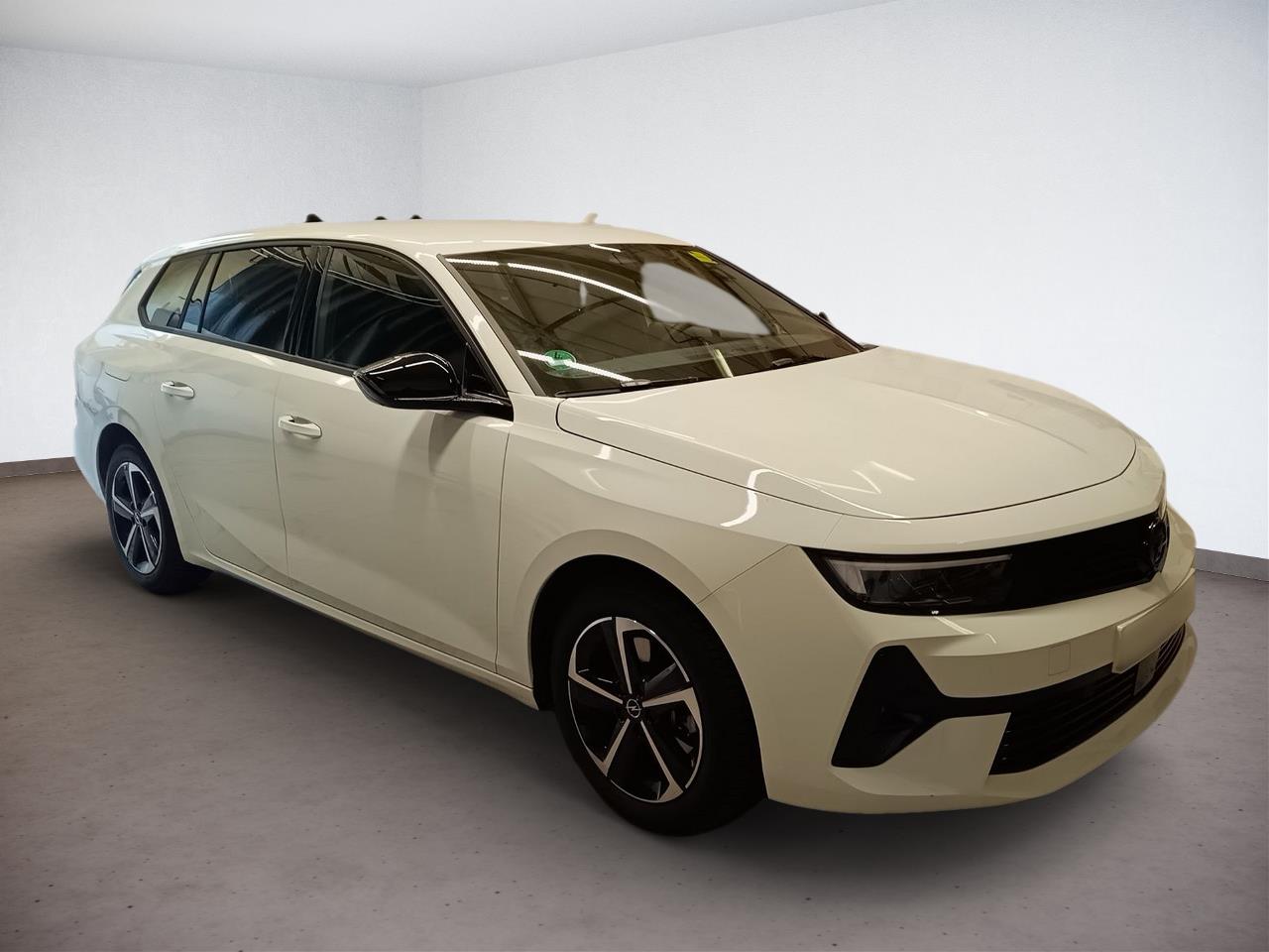 Opel Astra Sports Tourer 1.2 GS