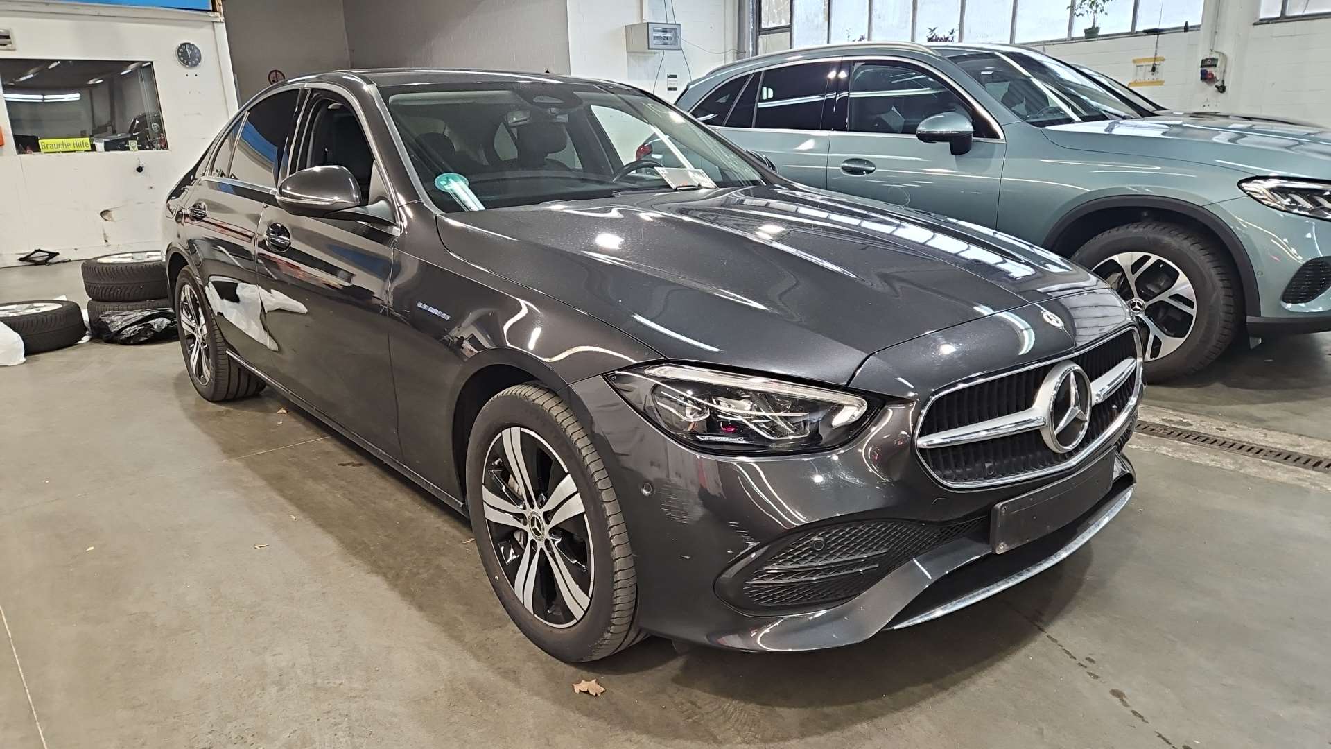 Mercedes-Benz C 300e Avantgarde