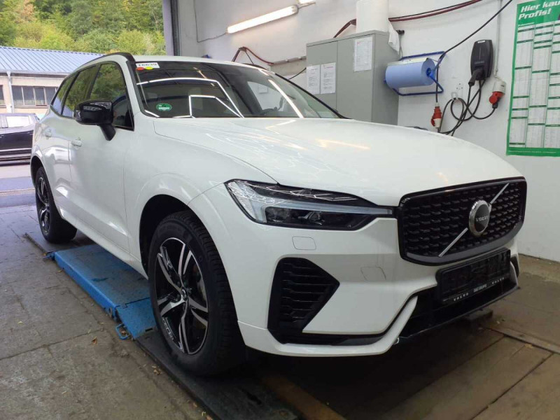 Volvo XC60 T6 Plus Dark