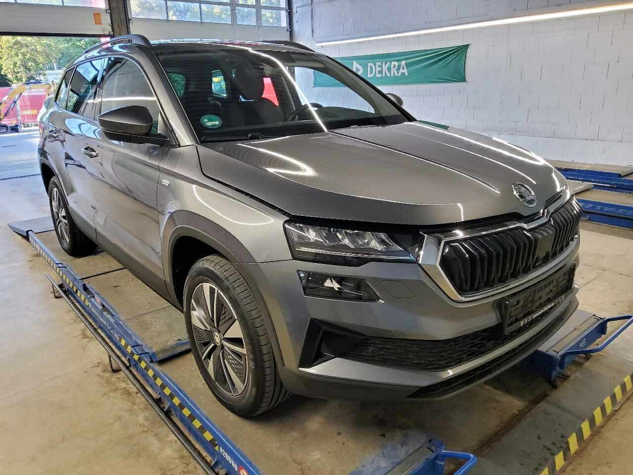 Škoda Karoq 1.5 TSI Tour
