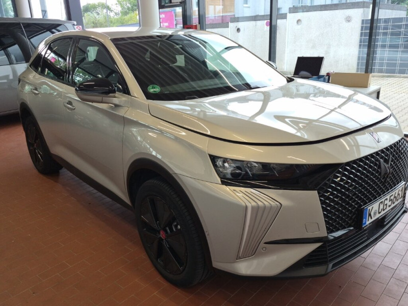 DS 7 Crossback Performance Line