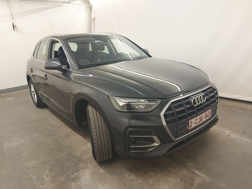 Audi Q5 30 TDI Business
