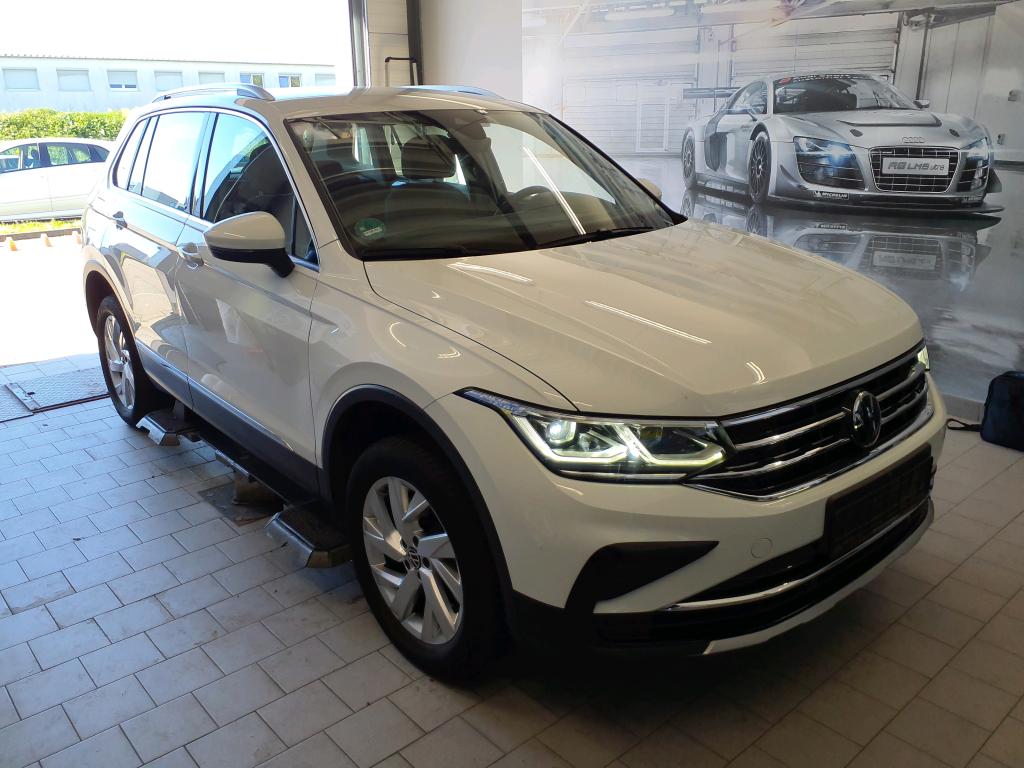 Volkswagen Tiguan 1.4 Elegance