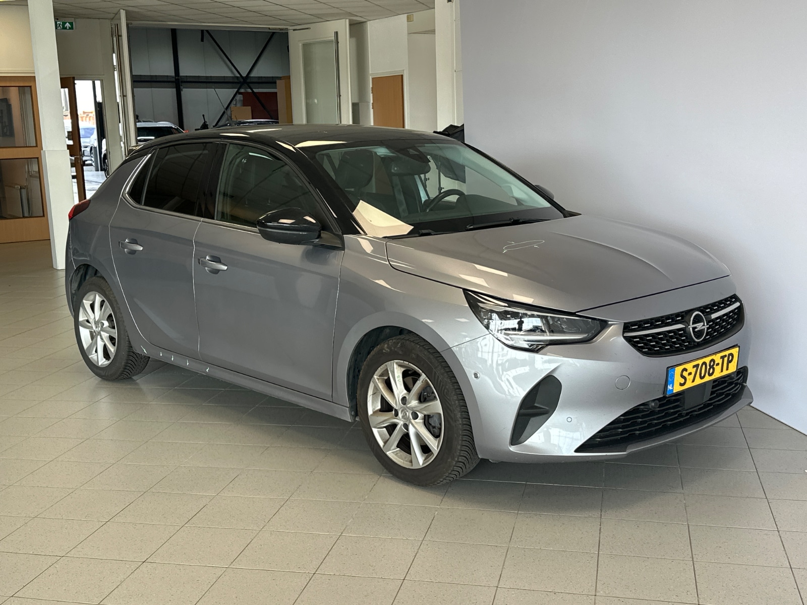 Opel Corsa 1.2 Elegance