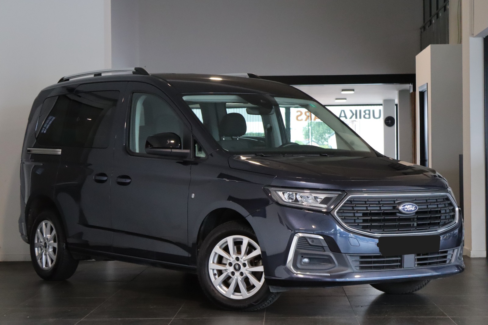 Ford Tourneo Connect 1.5 Titanium