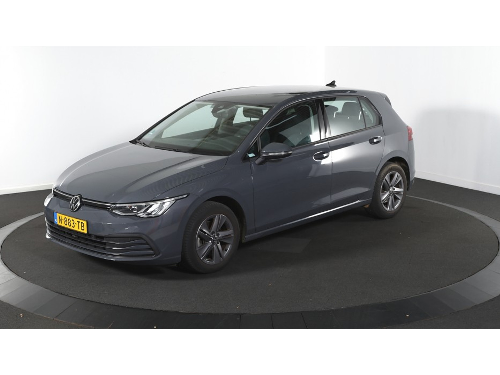 Volkswagen Golf 1.0 eTSI Life