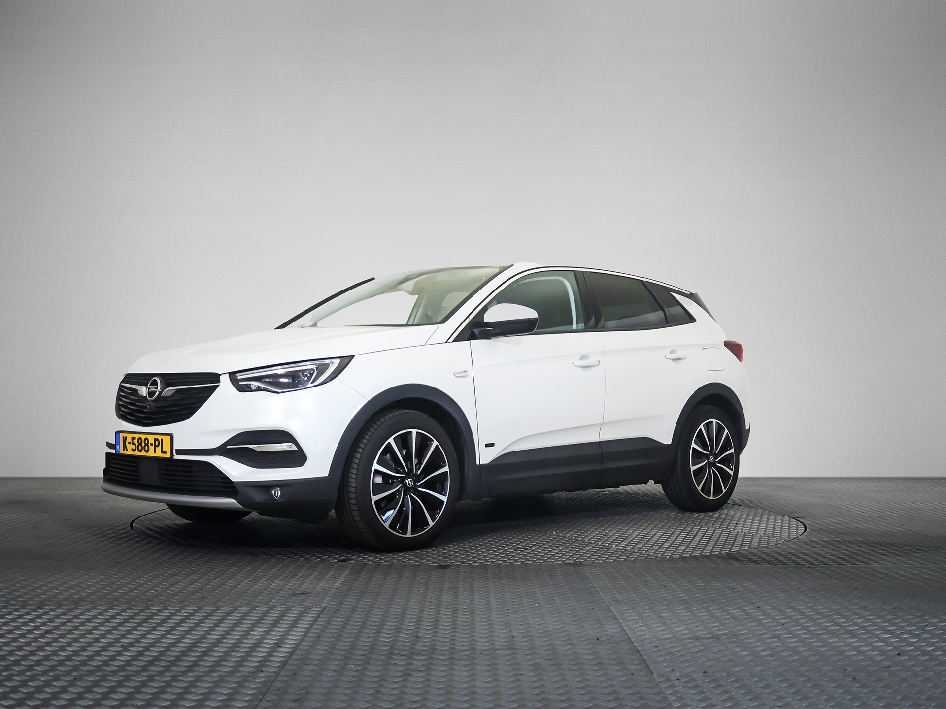 Opel Grandland 1.6 Business Elegance