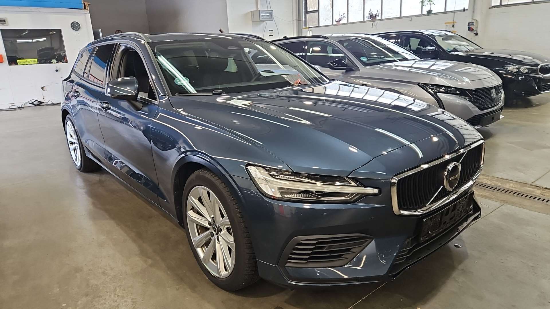 Volvo V60 T6 Core