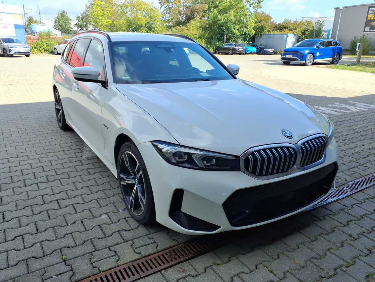 BMW 3 Series Touring 320e