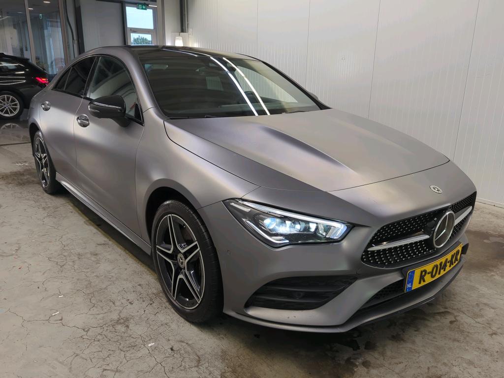 Mercedes-Benz CLA 250e AMG Line